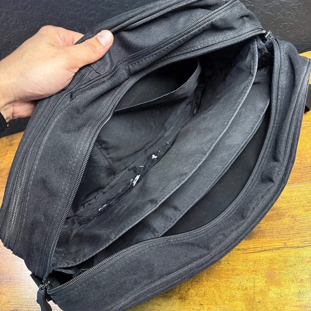 Sony Vintage Black Canvas Messenger Bag Laptop Briefcase OS